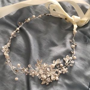 Mariell Bridal Head piece